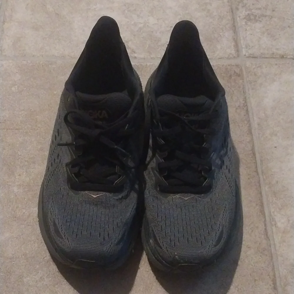 Hoka One One Clifton 8 Lace Up Gray Black Running Shoes Women’s Size 8